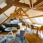 Barbera - Experience Local Life In The Old Centre