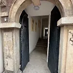 Daire Barbera - Experience Local Life In The Old Centre *
