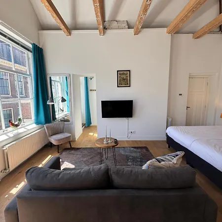 Barbera - Experience Local Life In The Old Centre