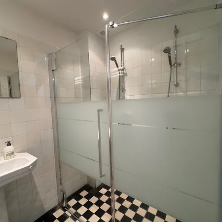 Barbera - Experience Local Life In The Old Centre ハーレム