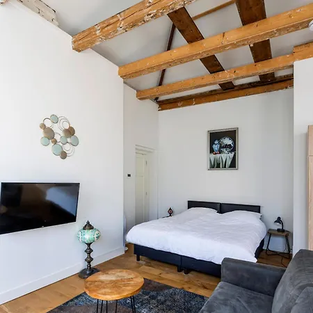 Apartament Barbera - Experience Local Life In The Old Centre *