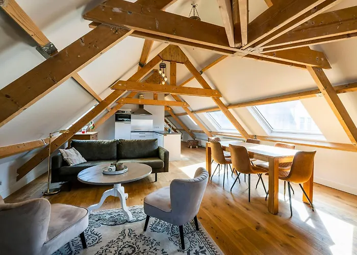 Barbera - Experience Local Life In The Old Centre