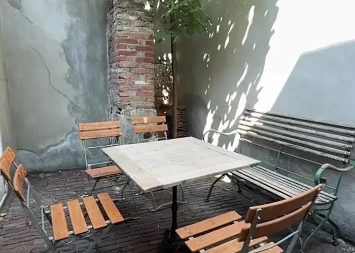 Barbera - Experience Local Life In The Old Centre Apartman *